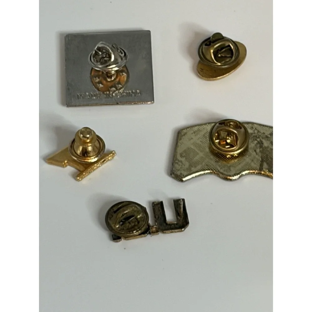 Vintage Lot of 5 USA PATRIOTIC‎ FLAG Military Random Mixed Lot Lapel Pins